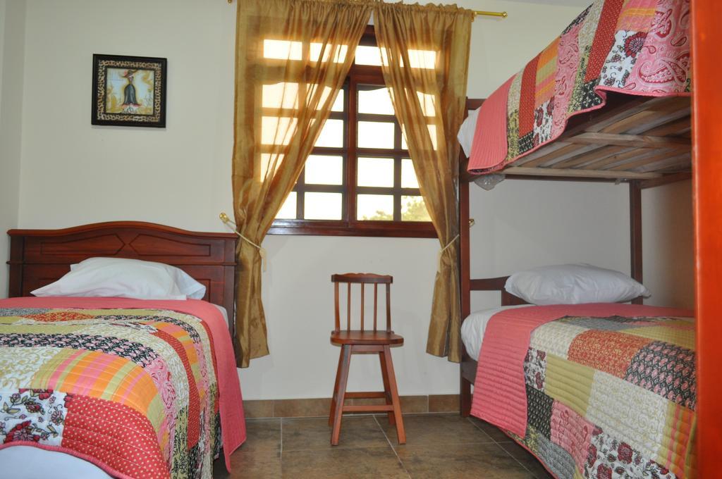 Puerta Sol Inn Manglaralto Quarto foto